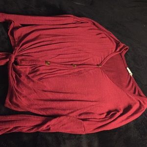 MAROON LONG SLEEVE (L)